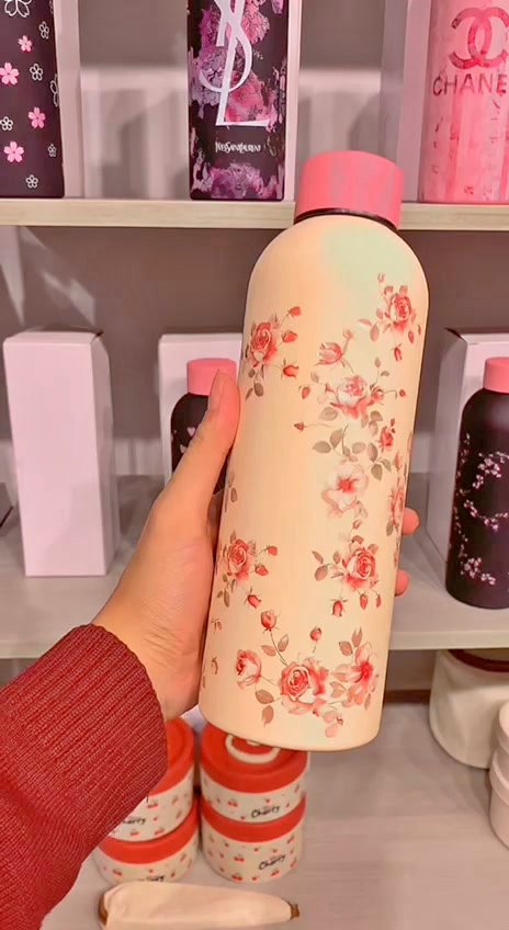 Home Store Facebook ad: لو بتتمرني وبتحاولي تفضلي تشربي مياه طول اليوم