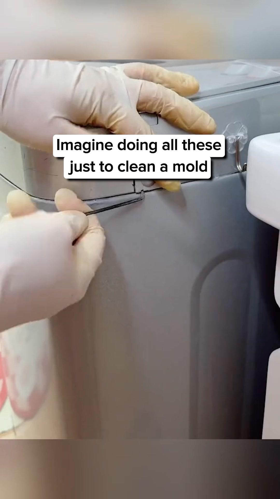 Lucent Globe Facebook ad: the FUTURE of cleaning