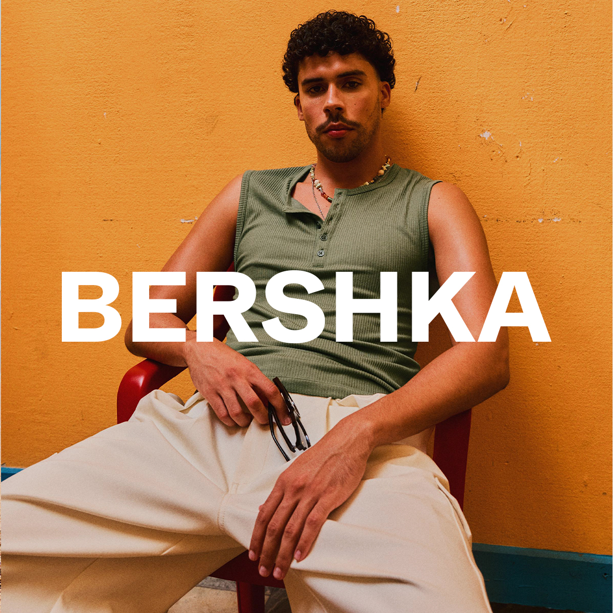 Bershka Facebook ad