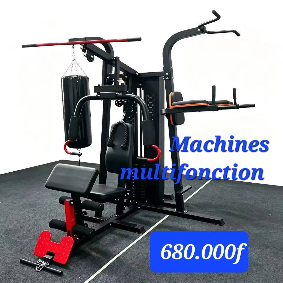 Magasin d'équipements sportifs Facebook ad: Nouvel arrivage Équipements de musculation multifonctionnel