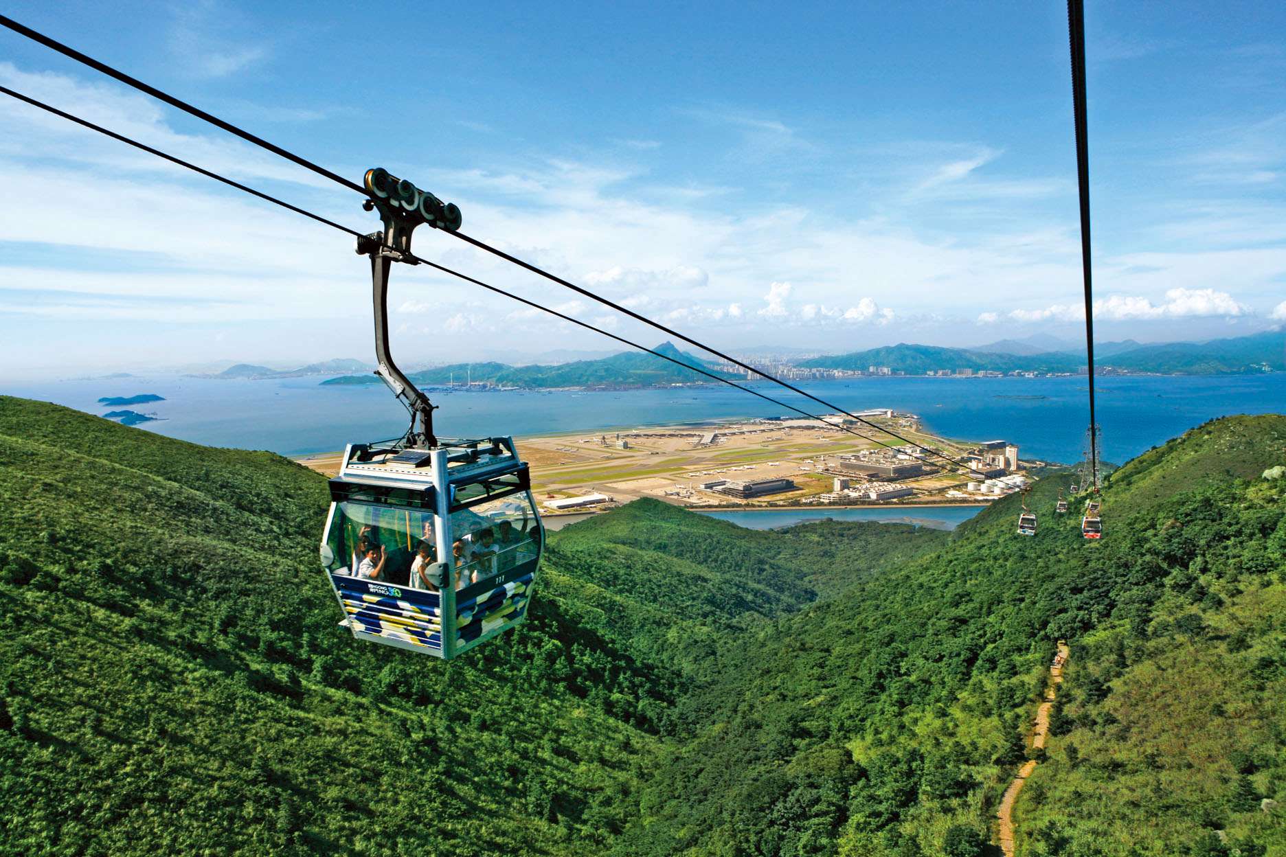 Traveloka Thailand Facebook ad