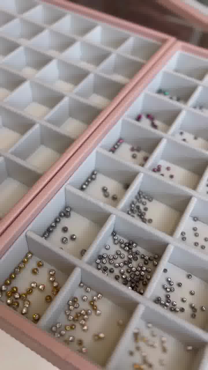 Noir Jewellery & Piercing Munich Facebook ad: 35 Euro Piercings