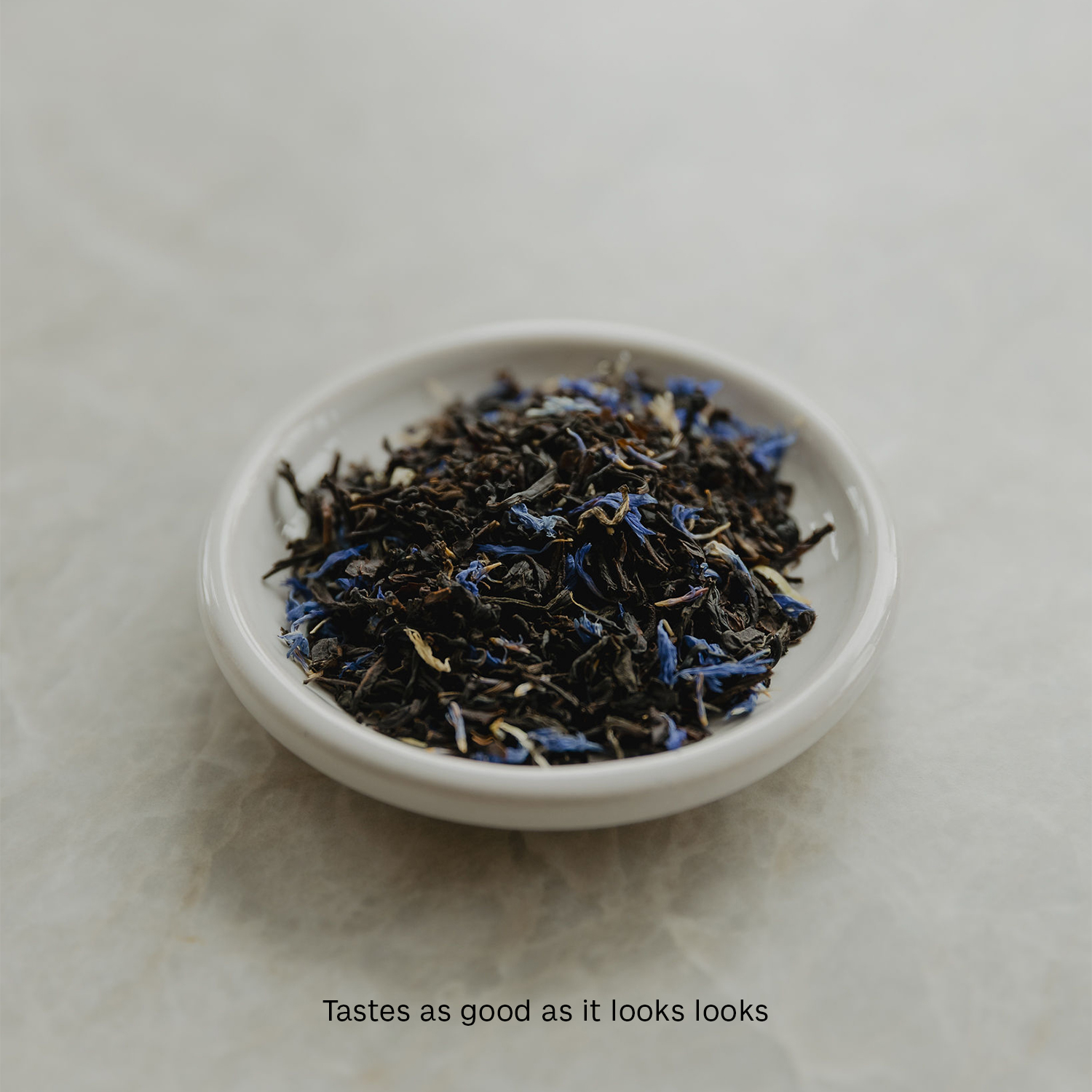 WEBSTER'S TEA Facebook ad: Tea lovers! Finally, tea that tastes amazing.