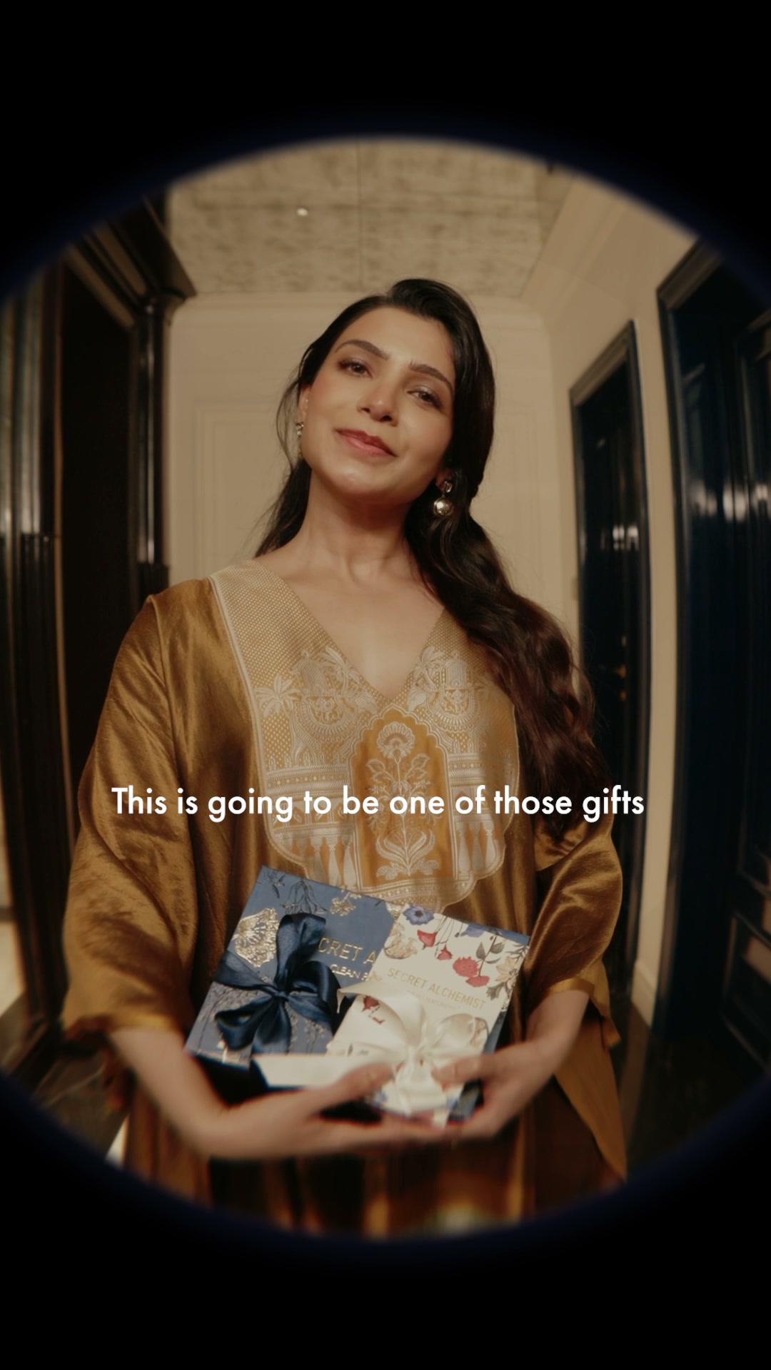 Samantha Facebook ad: Just Launched: The Gifting Collection