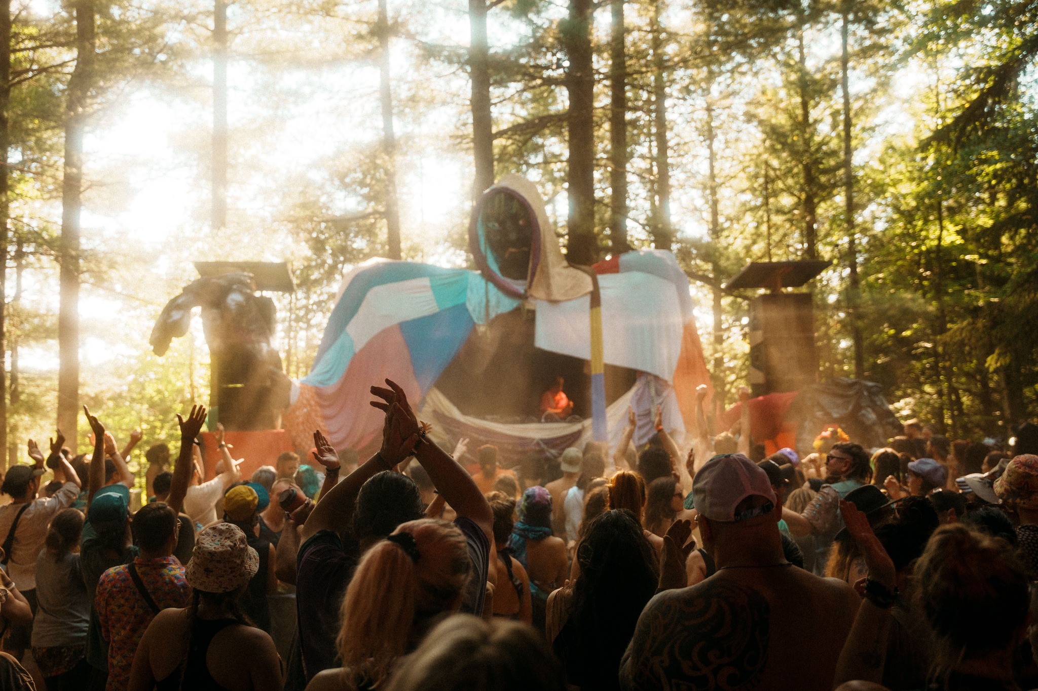 Festoche Bamboche - Festivals Timeless & Good Vibes Facebook ad: Timeless Festival 2026 Canada - Surnaturel