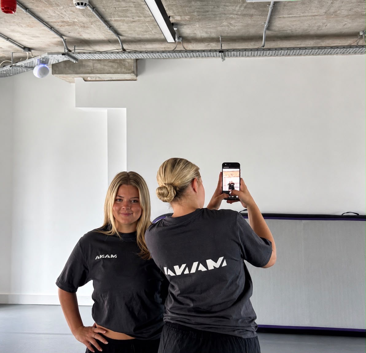 Mana Studios Facebook ad: Better With a Friend