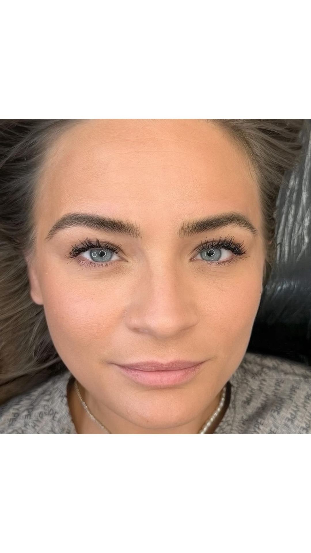 Düwald Skinclub Facebook ad: @_bysabrinajuliane var forbi klinikken til nye bryn og…