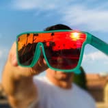 Neven Eyewear Facebook ad
