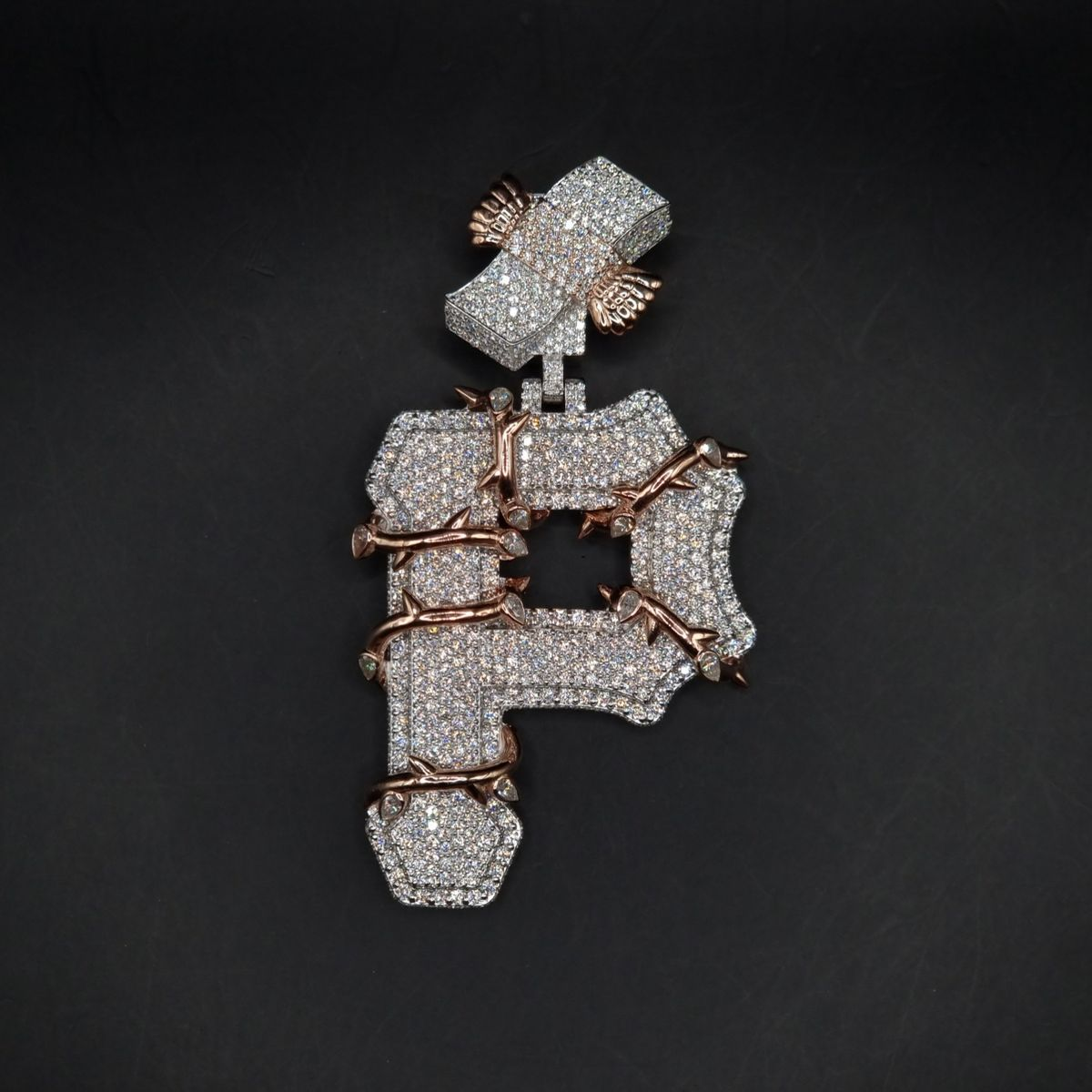 Helloice Custom Facebook ad: Start custom jewelry from $20.