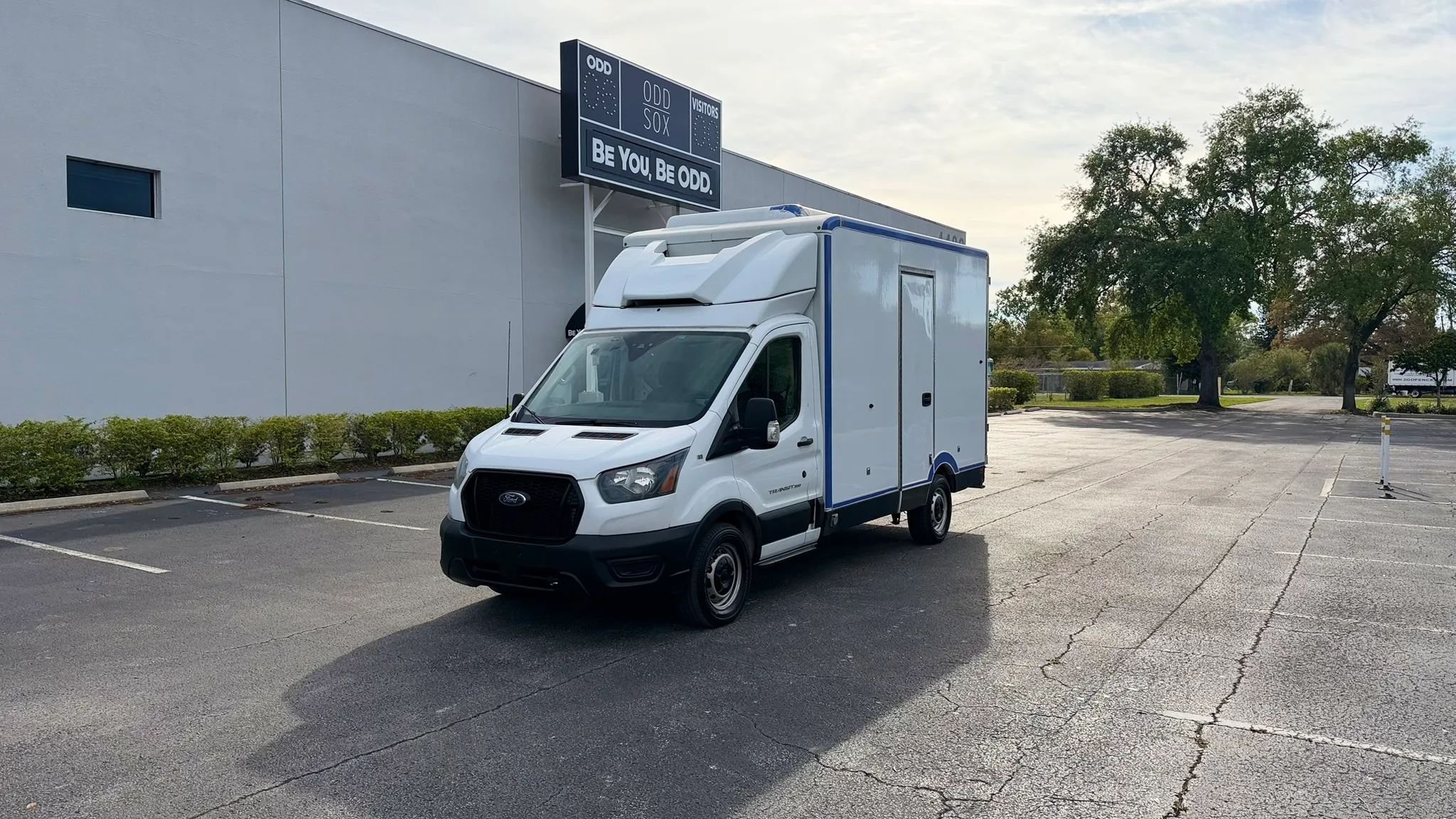 Yarelis Perez Facebook ad: 2020 Ford Transit Cab & Chassis 350 XL Cab & Chassis 2D