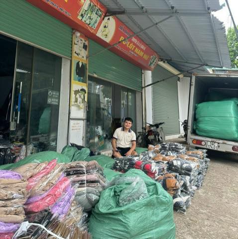Xưởng May Đức Phương - Vĩnh Phúc Facebook ad: HÀNG HOT TREND ĐỔ BỘ, CHỈ BÁN SỈ…