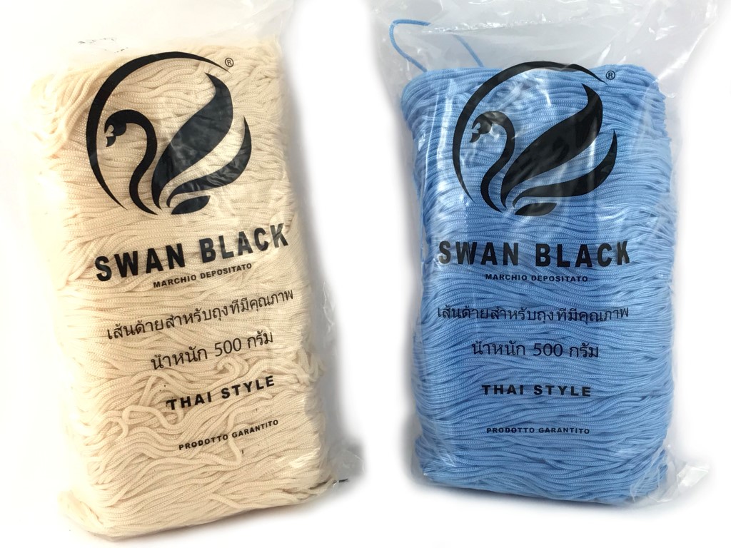 Petite Fraise Facebook ad: Cordino Swan Black Thai