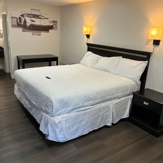 Byron Hester Facebook ad: 1 Bed 1 Bath Apartment