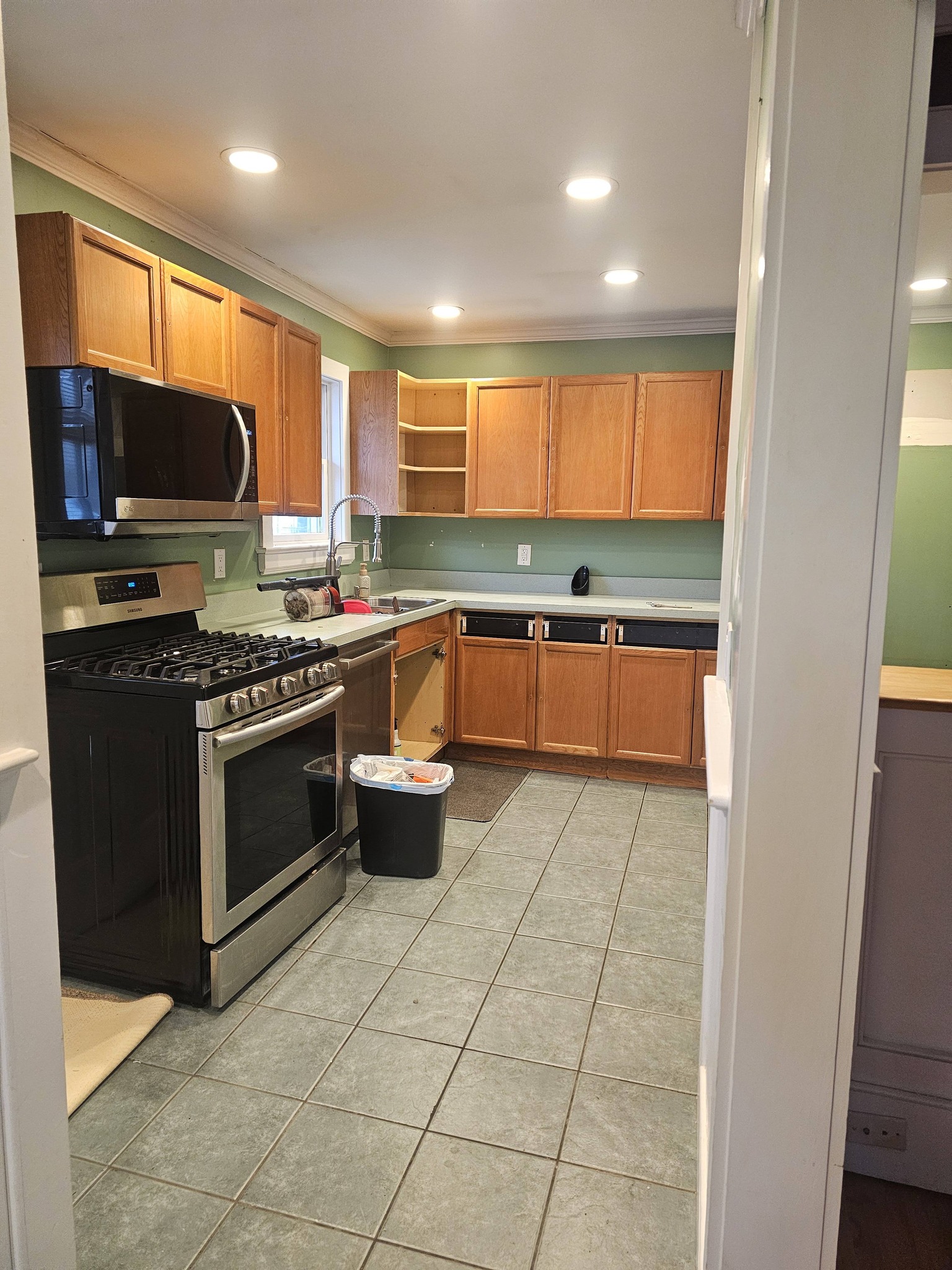 Matt's Interior & Exterior Renovations Inc. Facebook ad: Kitchen renovation