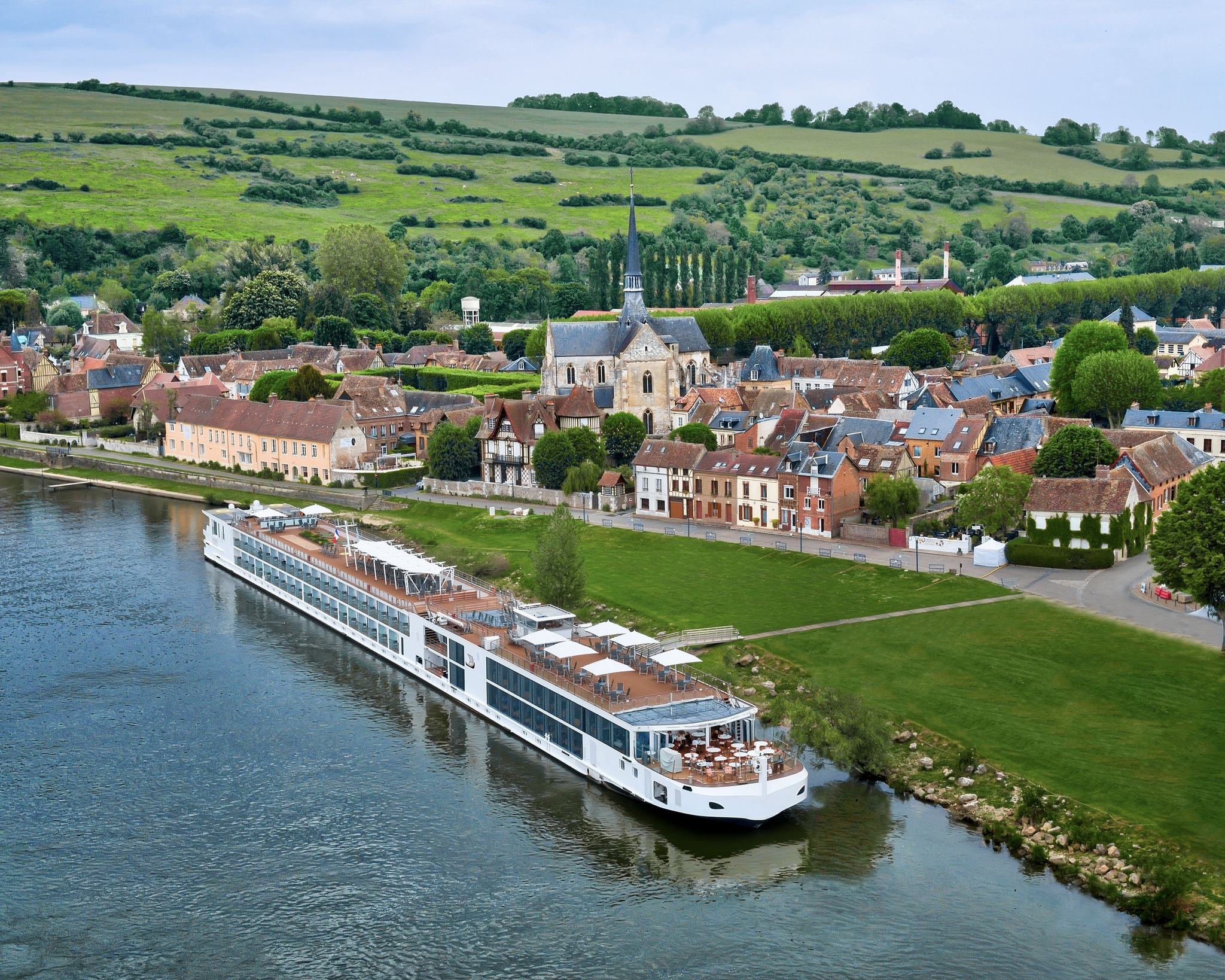 Military Cruise Deals / My Cruise Club Facebook ad