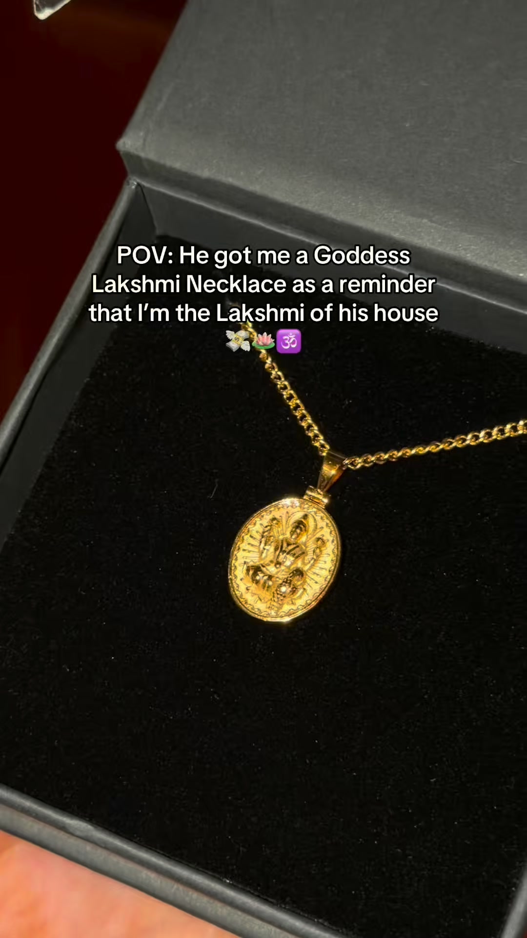 ASÁNT London Facebook ad: The most meaningful Rakhi gift | Rated 4.8/5