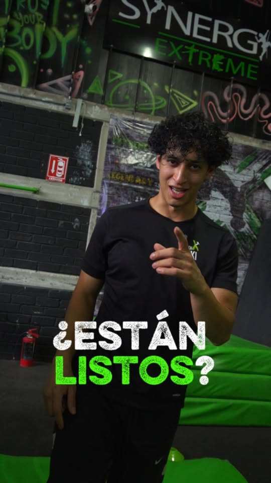 syn.extreme Facebook ad: ¡Prepárate para el verano más extremo!