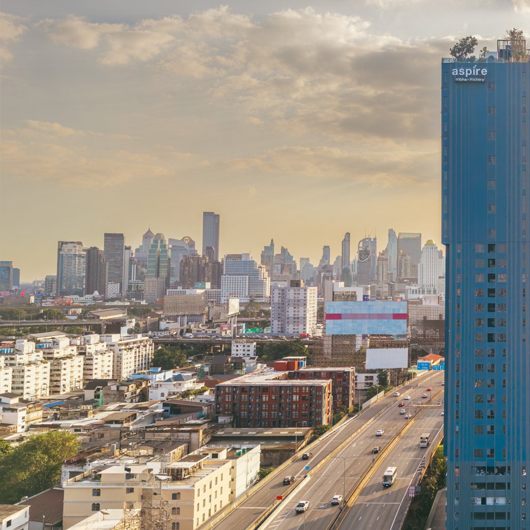 JATU Photographer Facebook ad: 𝐀 𝐫𝐞𝐚𝐝𝐲-𝐭𝐨-𝐦𝐨𝐯𝐞 𝐢𝐧 𝐜𝐨𝐧𝐝𝐨𝐦𝐢𝐧𝐢𝐮𝐦…