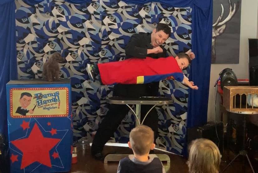 Magicien Danys Hamel Facebook ad: MAGICIEN POUR FÊTE D’ENFANTS