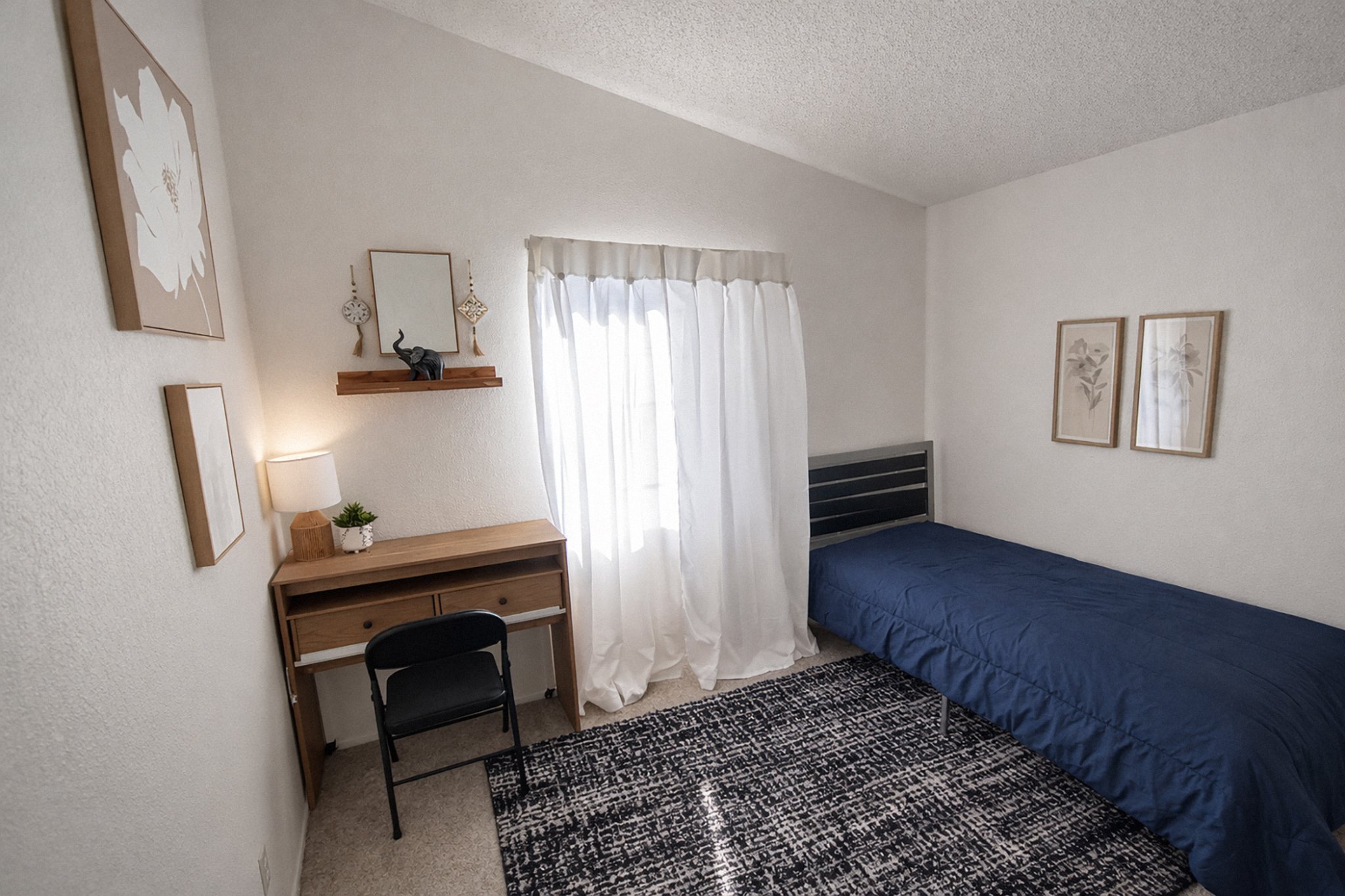 Pablo Sisneros Facebook ad: 1 Bed 1 Bath House