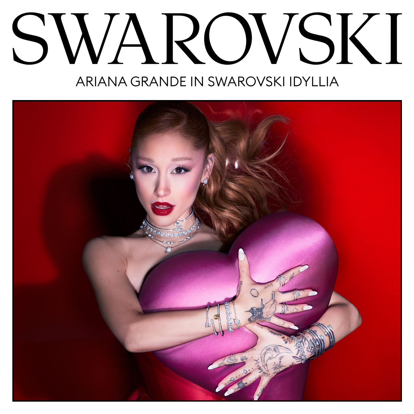 SWAROVSKI Facebook ad