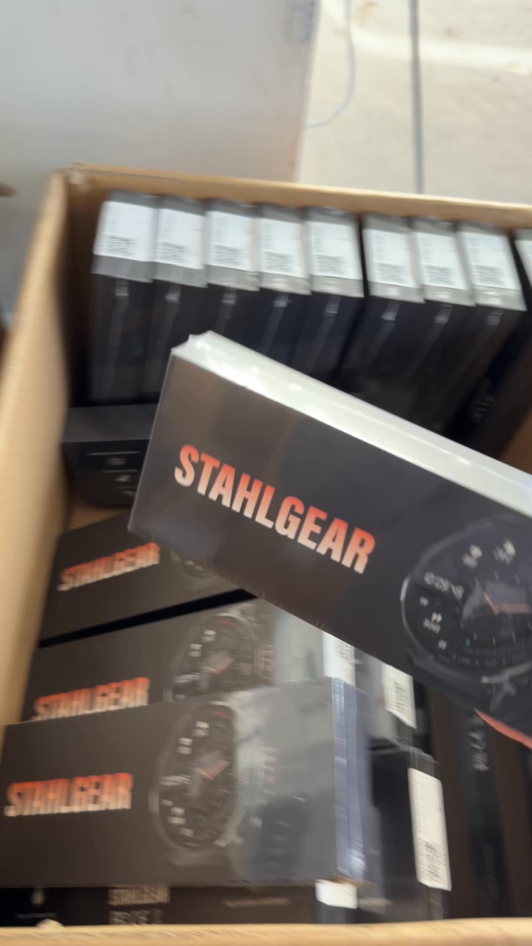 StahlGear Facebook ad: Die stabilste Smartwatch!