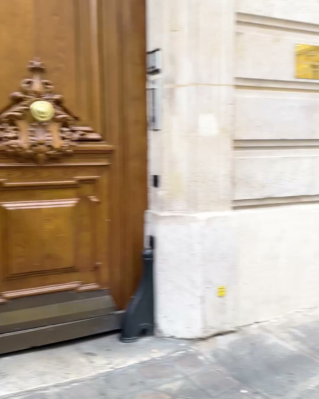 Lamodeuse.com Facebook ad: Livraison offerte dès 50€.