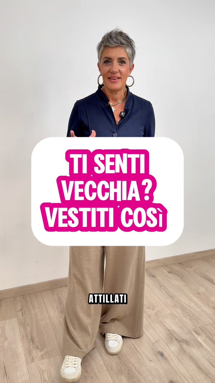 Stuff Fashion Boutique Facebook ad: A volte non è che ti vedi vecchia.