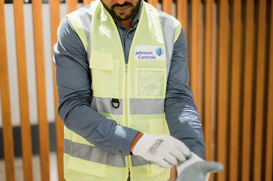 Johnson Controls Facebook ad