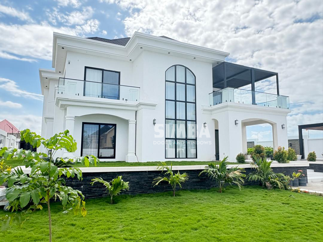 Simba Doors & Windows Facebook ad: Design and quality, perfectly integrated.