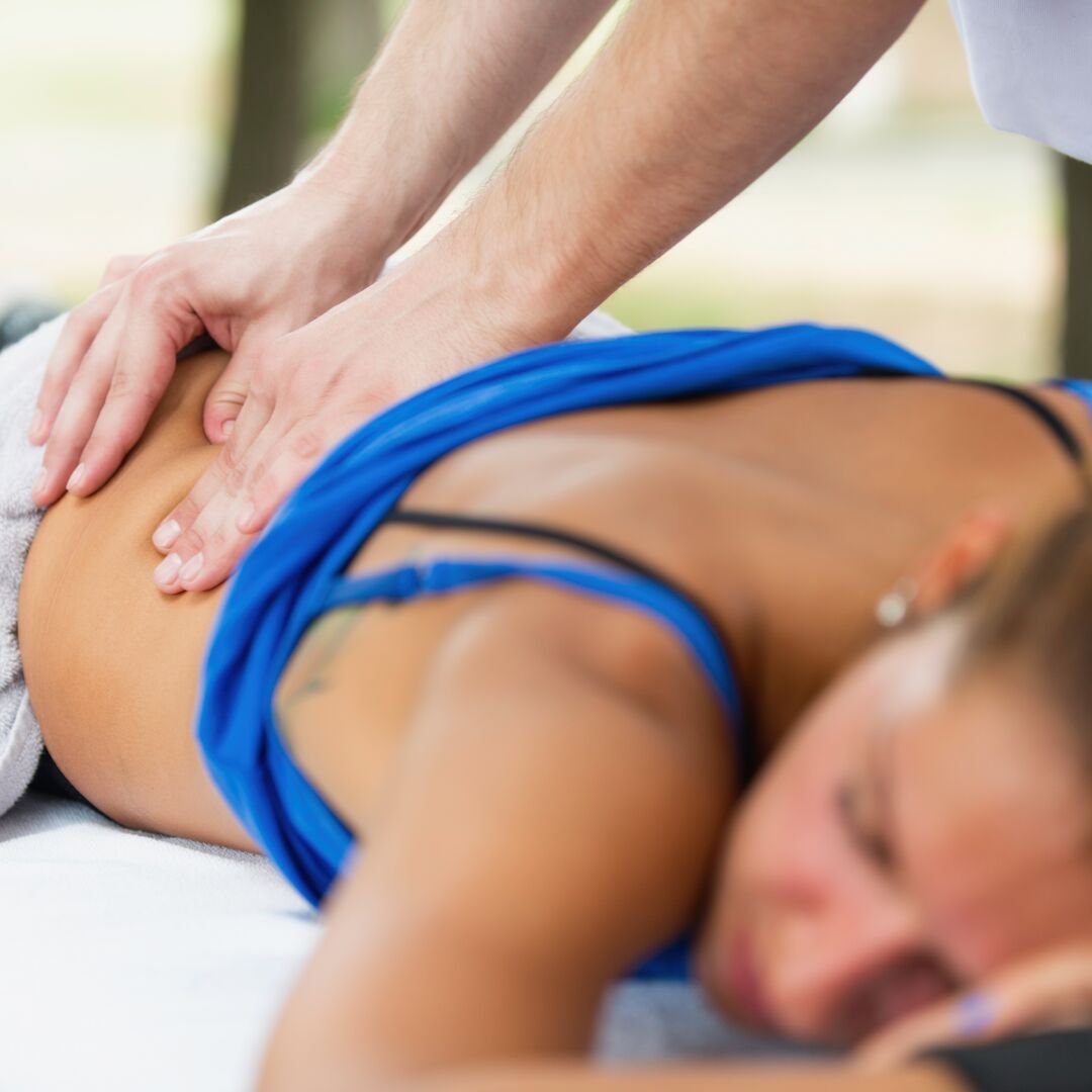 Got Knots Massage Therapy Edmonton Facebook ad: Speed Up Recovery Fast!