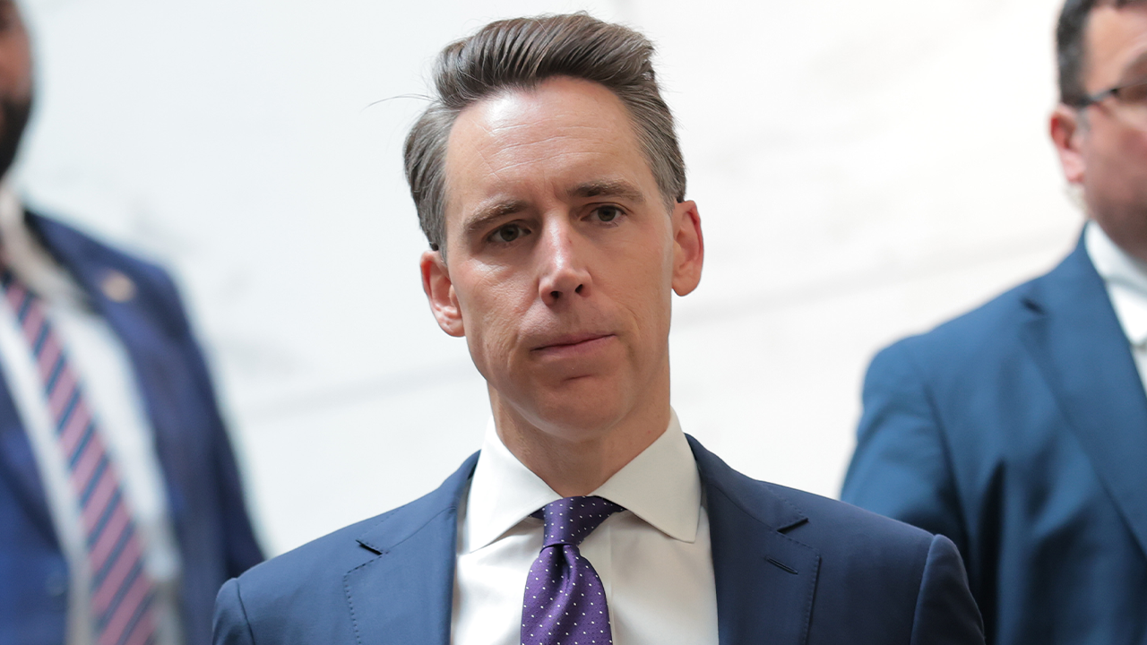 Missouri Health Matters Facebook ad: EXCLUSIVE: Hawley pushes new legislation to save rural…