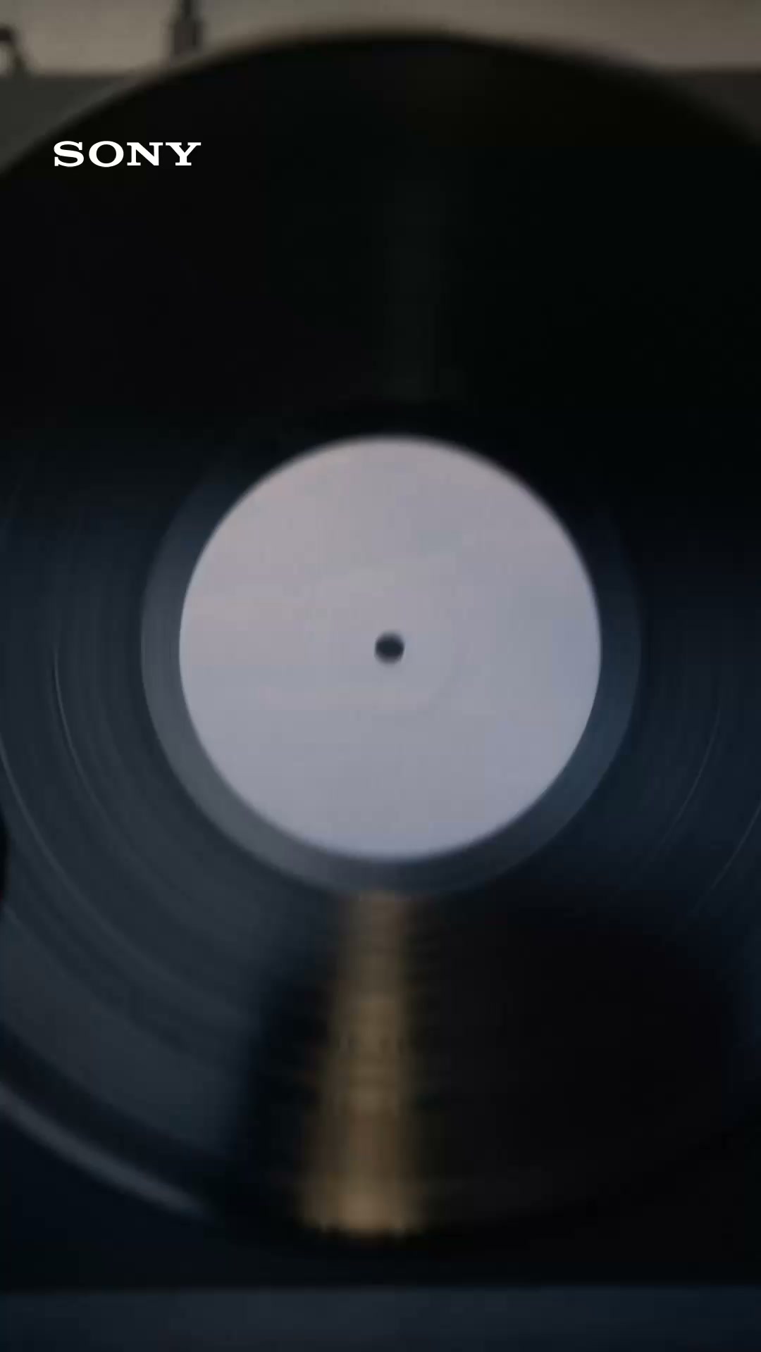 Sony Middle East Facebook ad: Sony 1000X THE COLLEXION
