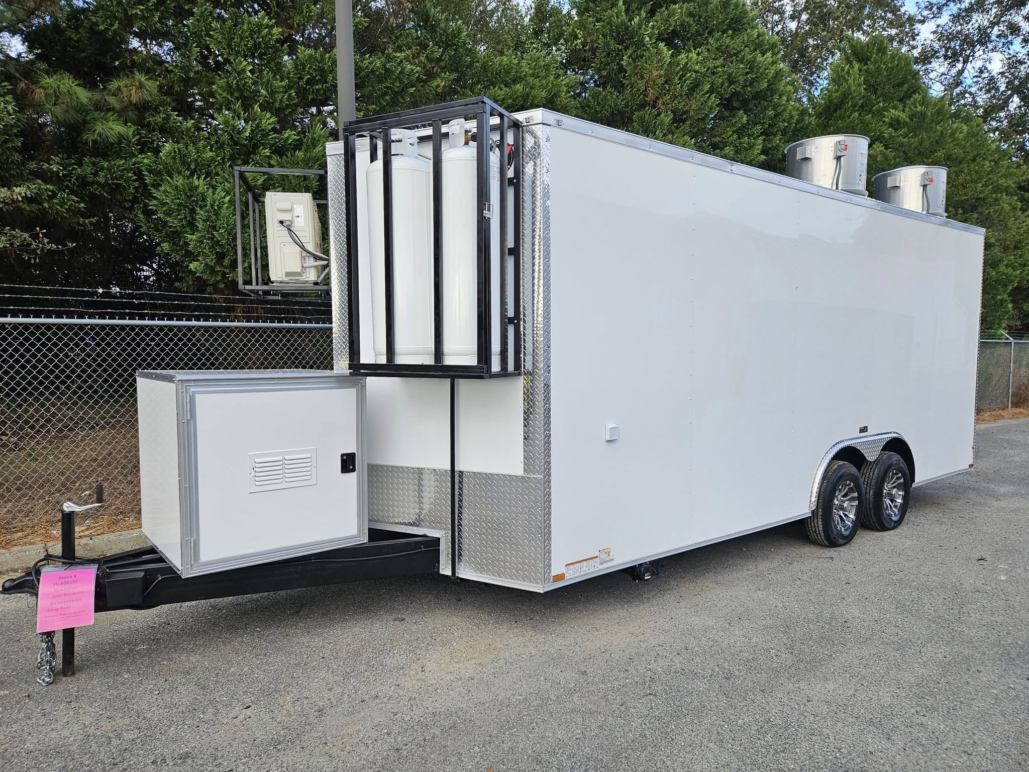 Kayla's Trailers Facebook ad: The ultimate mobile kitchen setup.
