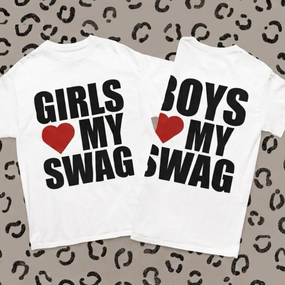 Shirtinator Deutschland Facebook ad: Boys Love My Swag · Frauen T-Shirt B&C