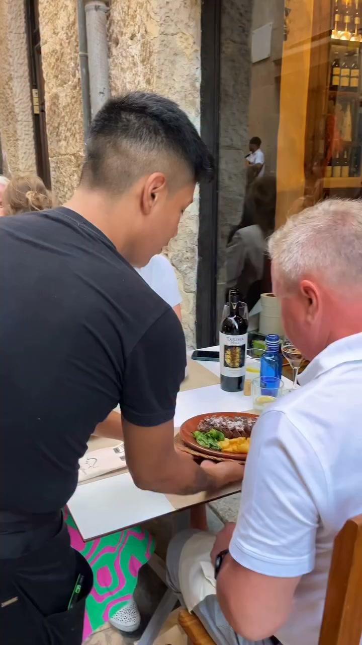 La tasca del Barrio Facebook ad from Jun 28, 2026
