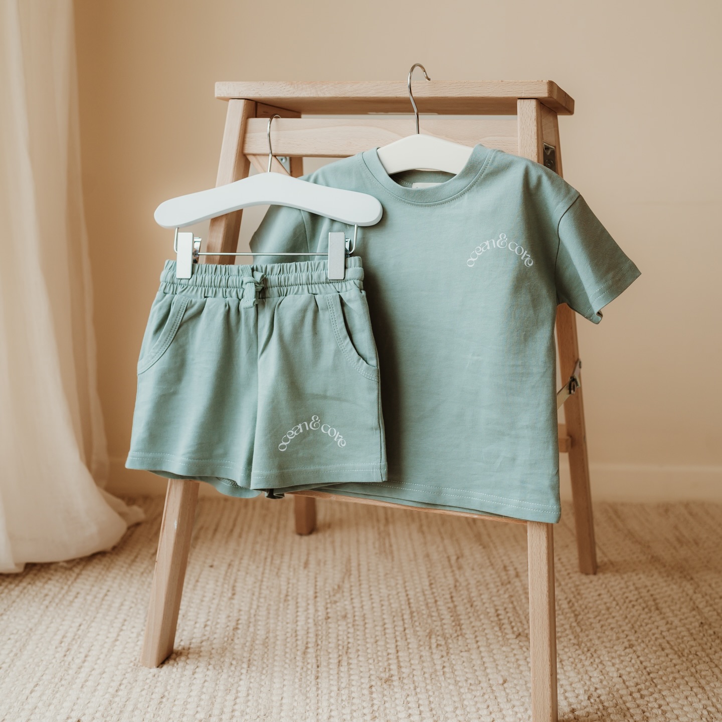 Ocean & Cove Facebook ad: Spring Collection