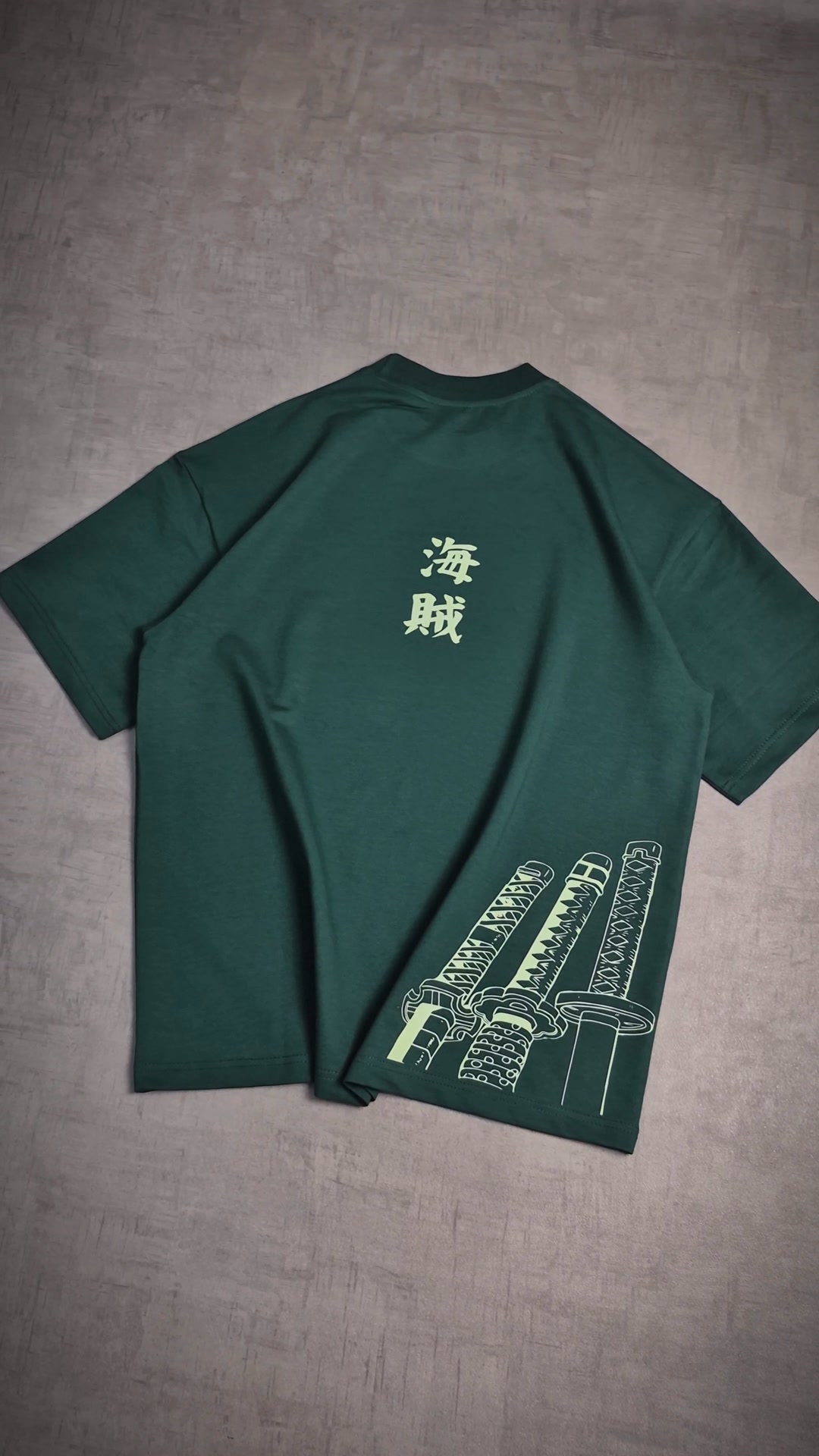 Tokyo wear Facebook ad: roronoa zoro oversized t-shirt
