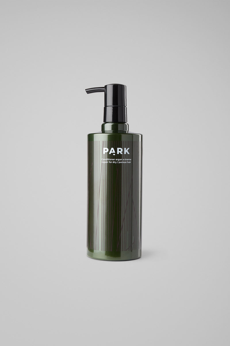 PARK Styling Facebook ad: Brugt og anbefalet af over 600 danske frisører…