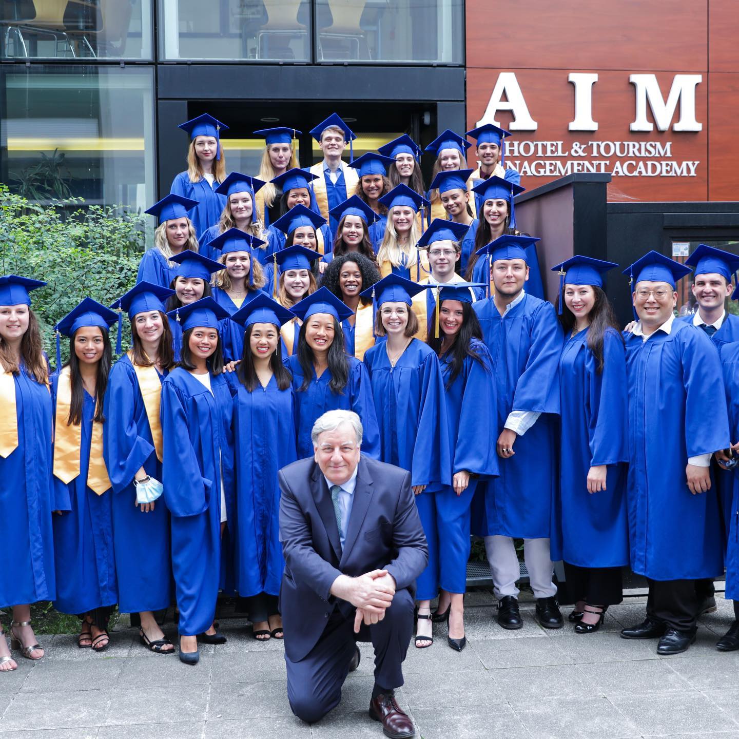 AIM - Académie Internationale de Management en Hôtellerie & Tourisme Facebook ad: « Vous venez de vivre une année de…