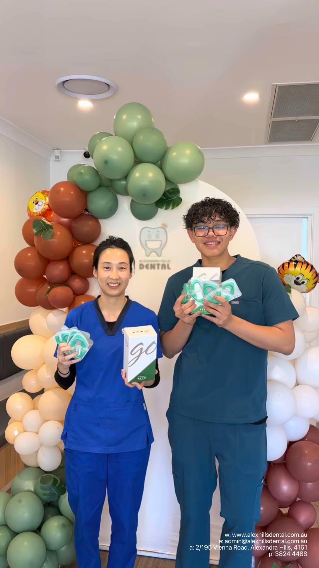 Alexandra Hills Dental Facebook ad: Book Check-up and Get FREE Whitening Kit