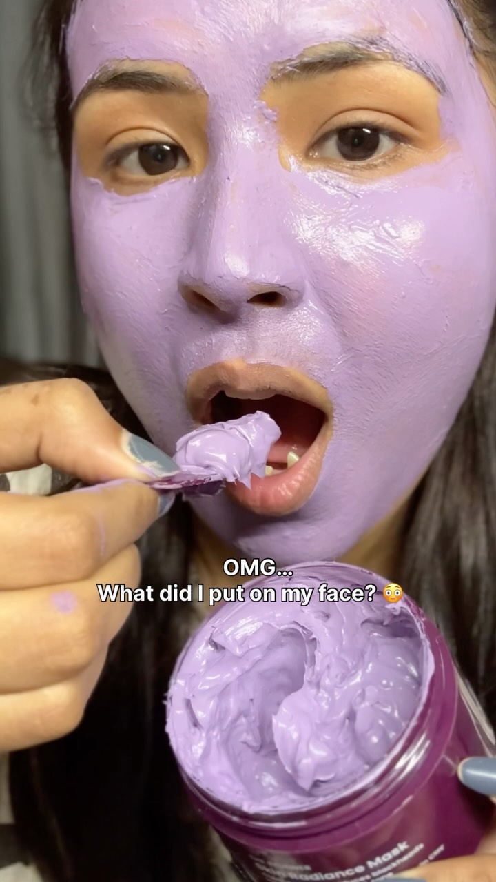 Foxtale Facebook ad: Dealing with tanning, blackheads, and whiteheads?