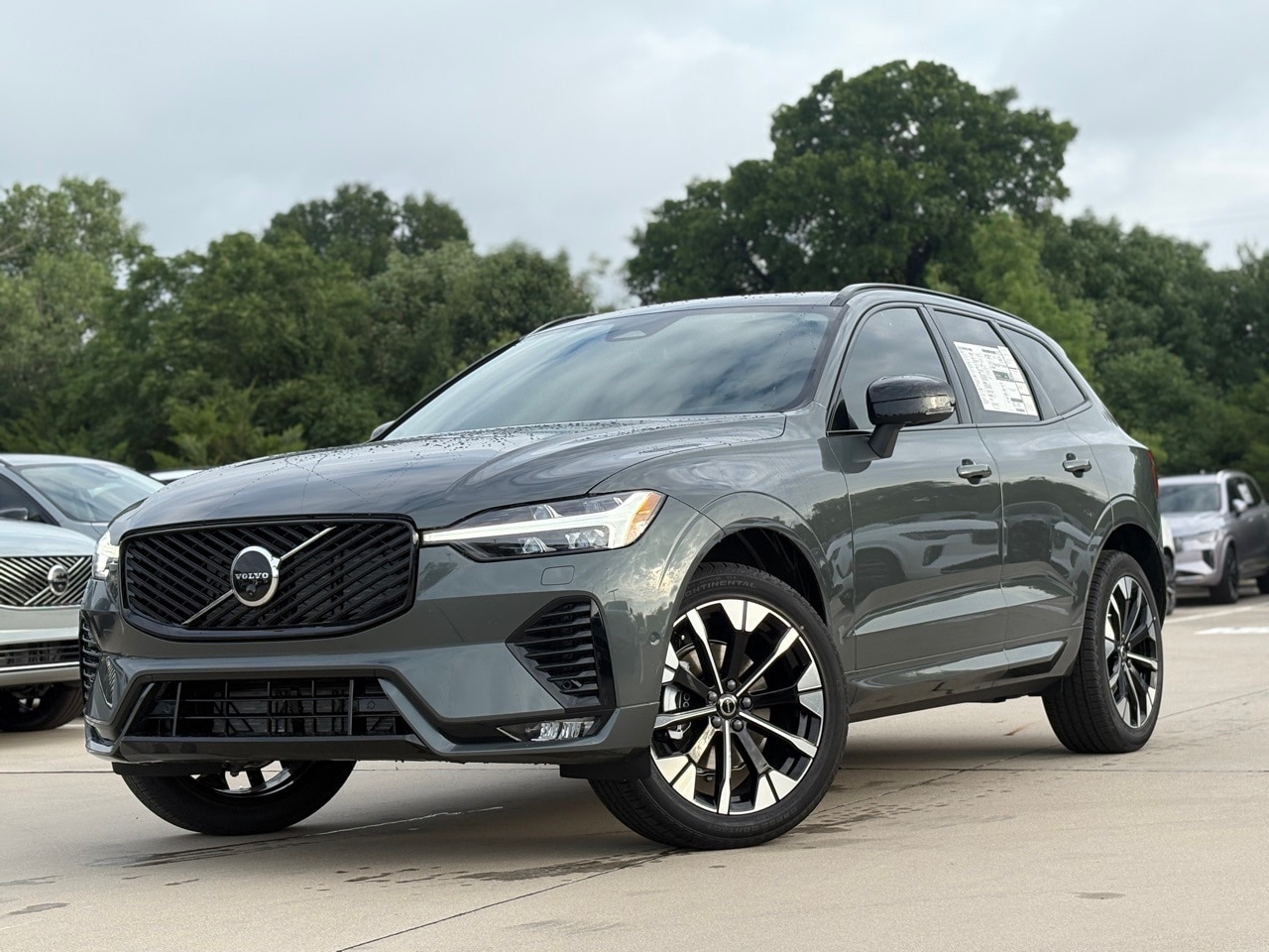 Crest Volvo Cars Facebook ad