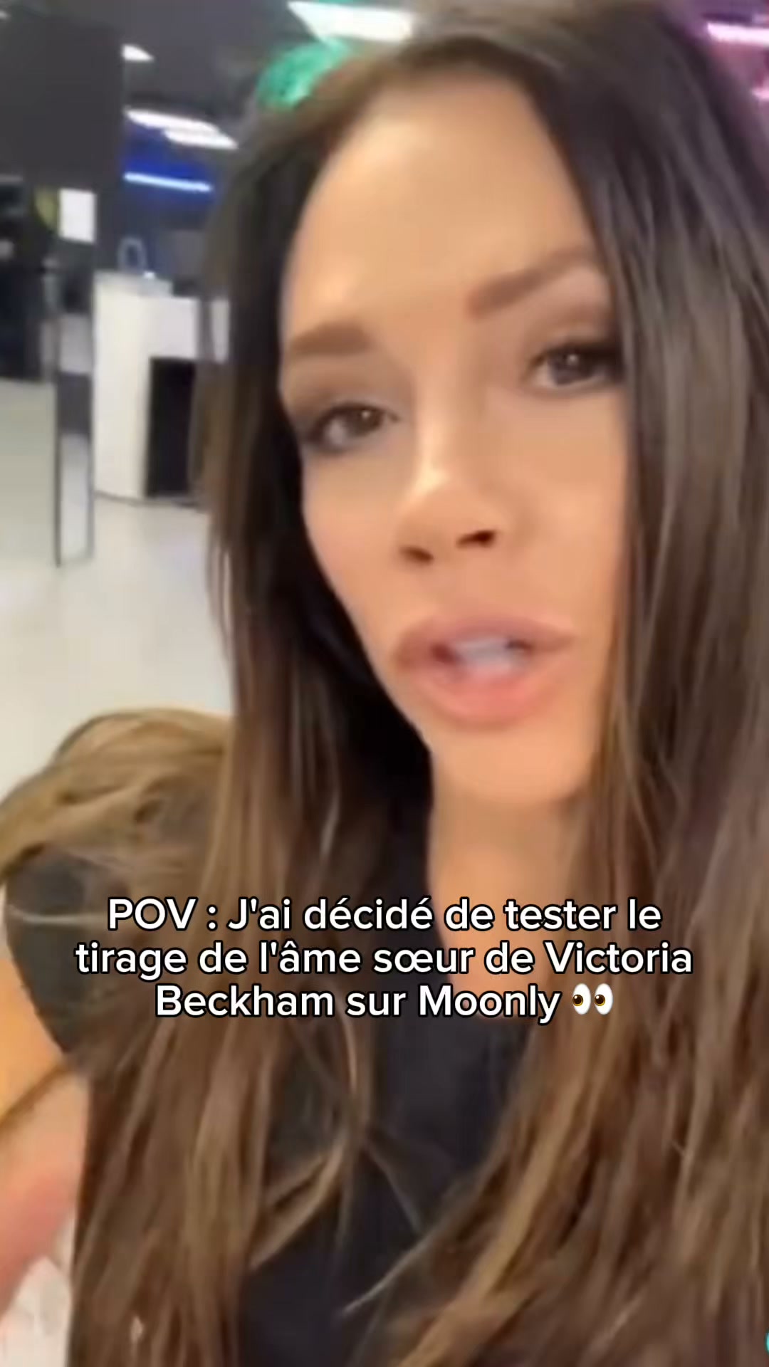 Moonly Facebook ad: Votre futur mari est déjà écrit dans les étoiles