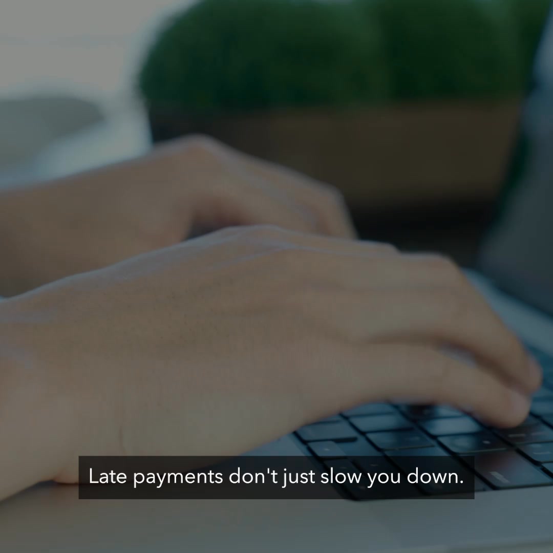 Intuit QuickBooks Facebook ad: How to automate invoicing and payments