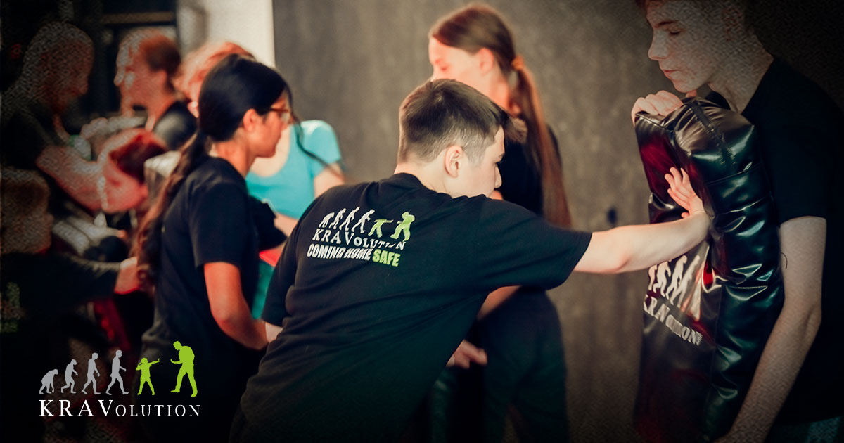 Krav Maga Institut Facebook ad: Krav Maga Teenager Camp