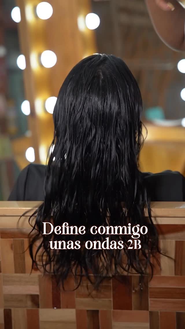 Ponto Hair Club Facebook ad: ¿Eres ondulada?, así se define un cabello 2B