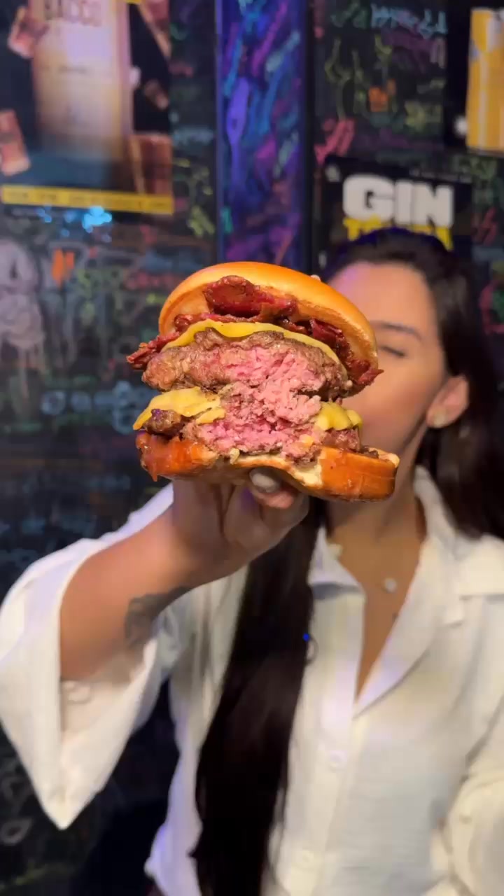 Janela Bar Jundiaí Facebook ad: Um bar completo em Jundiaí que tem de…