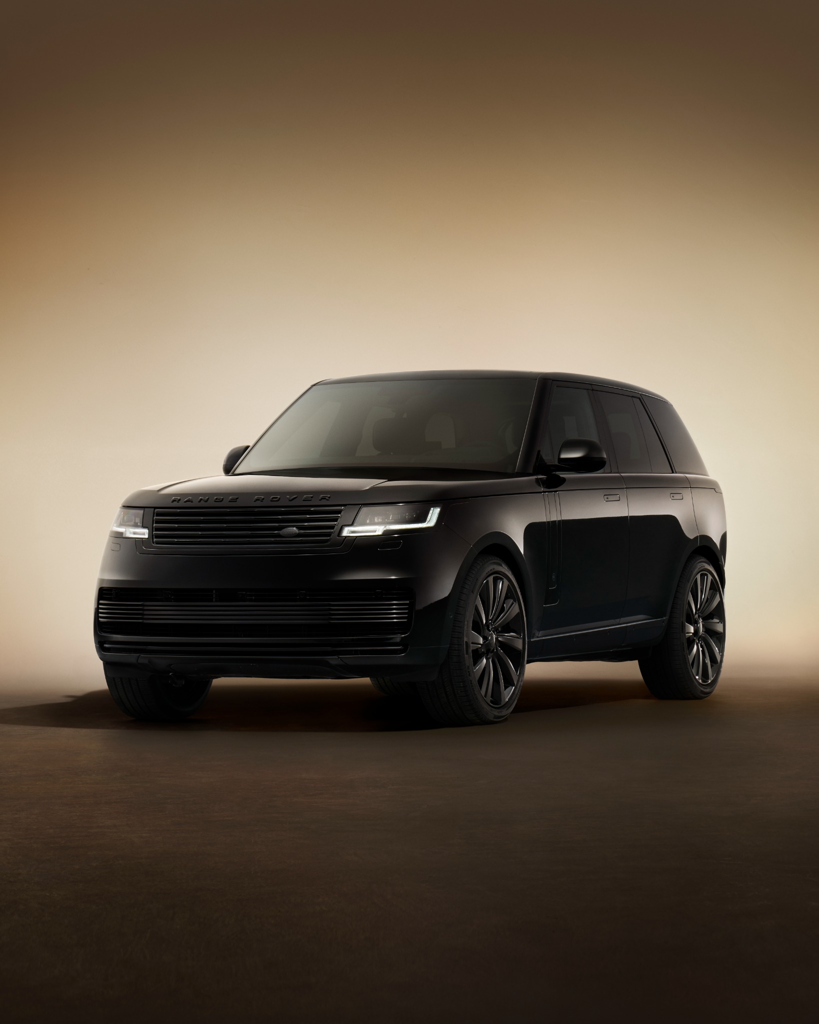 Range Rover Facebook ad