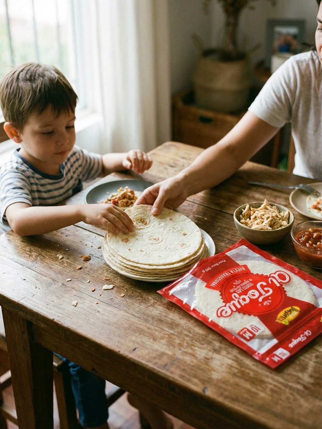 Tortillas Ilusión Facebook ad: Tu antojo. Tu rutina.